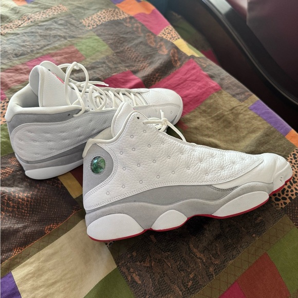 Air Jordan 13 Retro White Wolf Gray - Picture 3 of 5